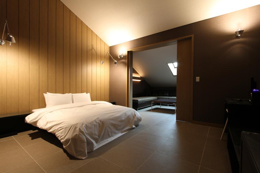 Valentine Hotel Kōyō Zimmer foto